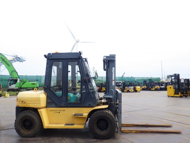 Xe nâng dầu Komatsu 7 tấn FD70HD-8 (47036) - Ảnh 13