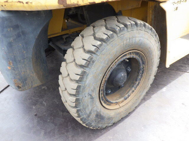 Xe nâng dầu Komatsu 7 tấn FD70HD-8 (47036) - Ảnh 10