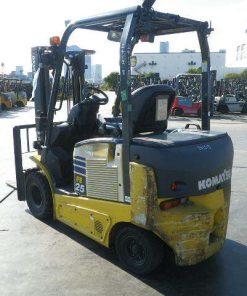 xenang-xe-nang-dien-2-5-tan-komatsu-fe25-1-serial-305926-4.jpg
