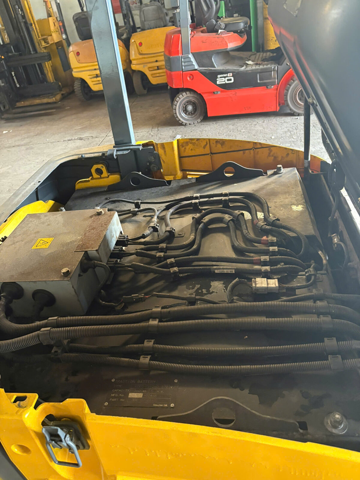 Xe nâng điện Komatsu 2.5 tấn FE25-1 310542, sản xuất năm 2021 - Ảnh 6