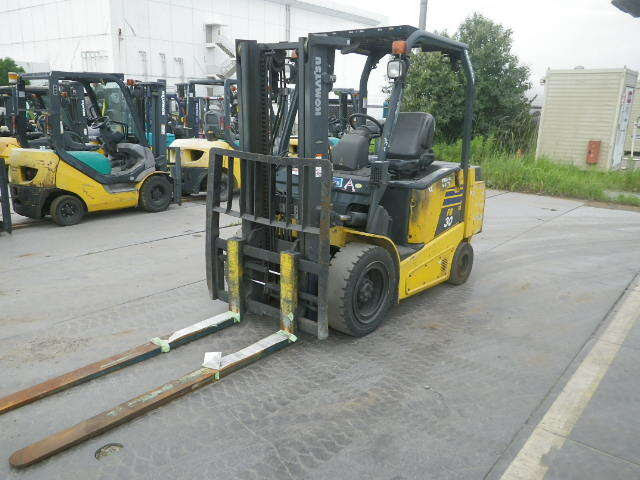 Xe nâng điện Komatsu 3 tấn FB30-12 (102171) - Ảnh 2