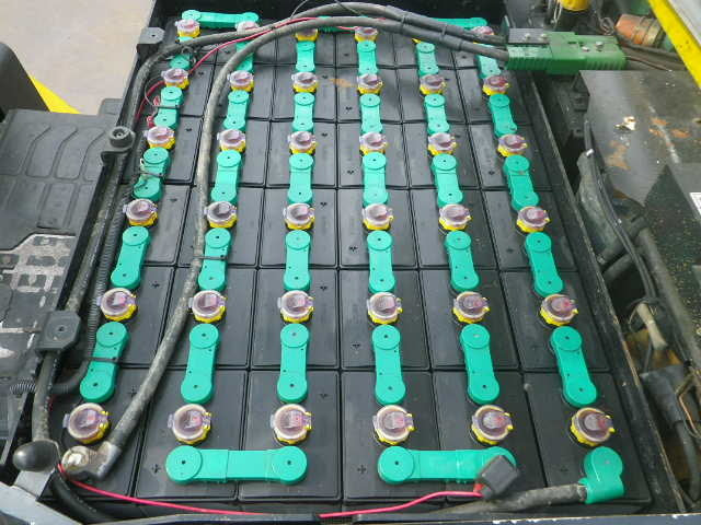 Xe nâng điện SHINKO 2.5 tấn 8FB25PG (B3B-00065), sản xuất năm 2003 - Ảnh 15